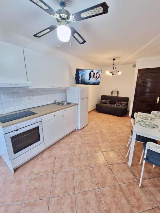 Cozy Apartment With Garden Puerto Rico  Exteriör bild